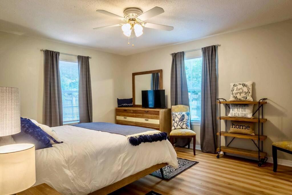 Life'S A Breeze - Updated 3Br 5Min To Pcola Beach Gulf Breeze Bagian luar foto