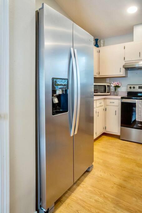 Life'S A Breeze - Updated 3Br 5Min To Pcola Beach Gulf Breeze Bagian luar foto